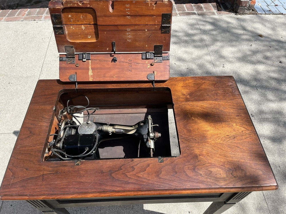 Edison Sewmaster Sewing Machine Model 21