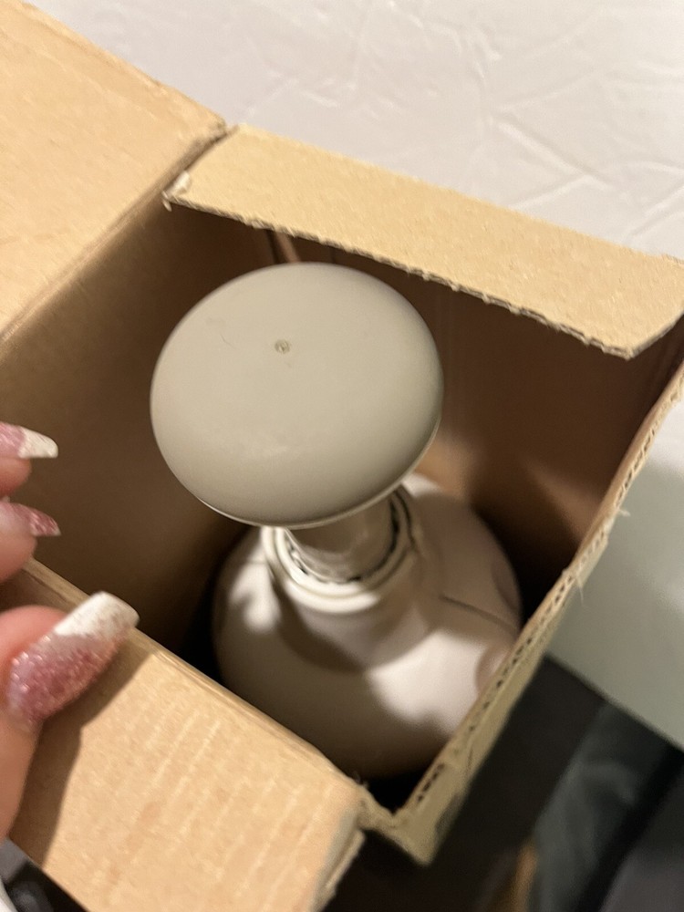 Pampered Chef Push Function Food Chopper White