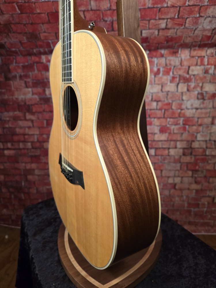 Taylor GA3-12 SOLID WOOD Top Back & Side Acoustic Electric 12 String GUITAR OHSC