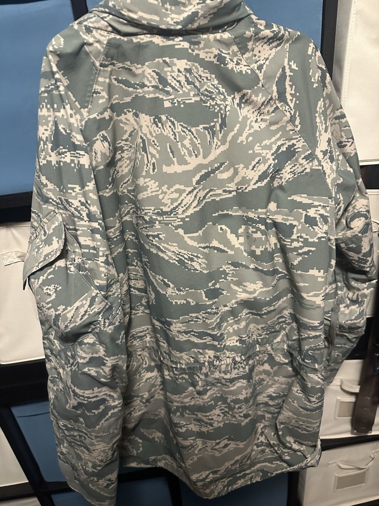 USAF GORTEX ABU PARKA MEDIUM REGULAR ALL WEATHER APECS COAT