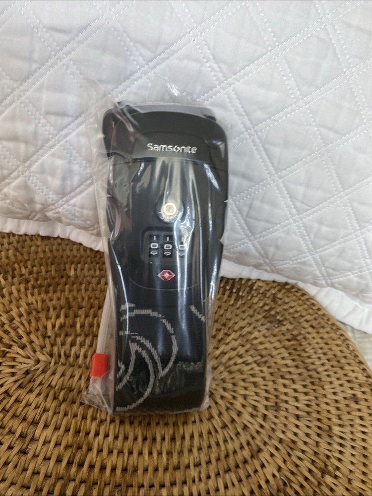 Samsonite Luggage Strap Generic Passcode Is 0-0-0 Store Display Open Box
