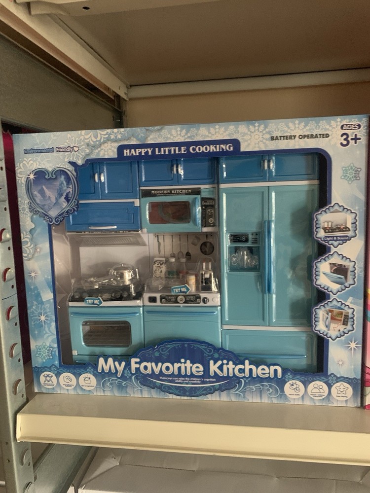 Happy Little Kicthine House