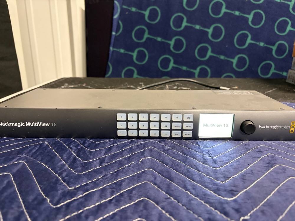 Blackmagic Design MultiView 16 Multi Viewer