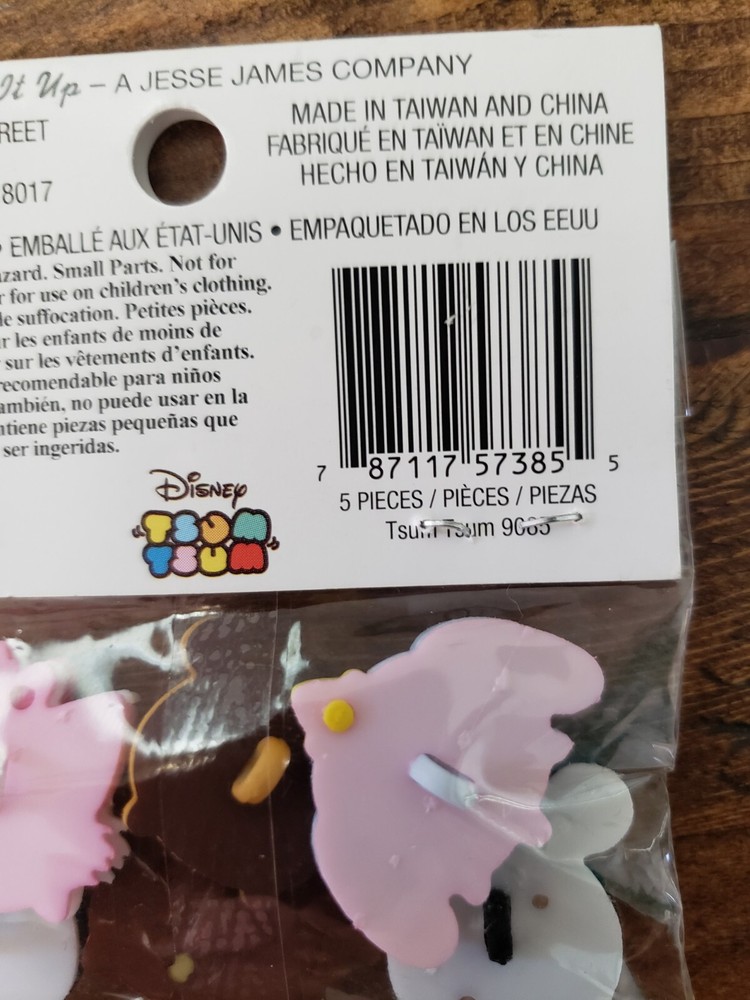 Disney Tsum Tsum Buttons 6 Pack New