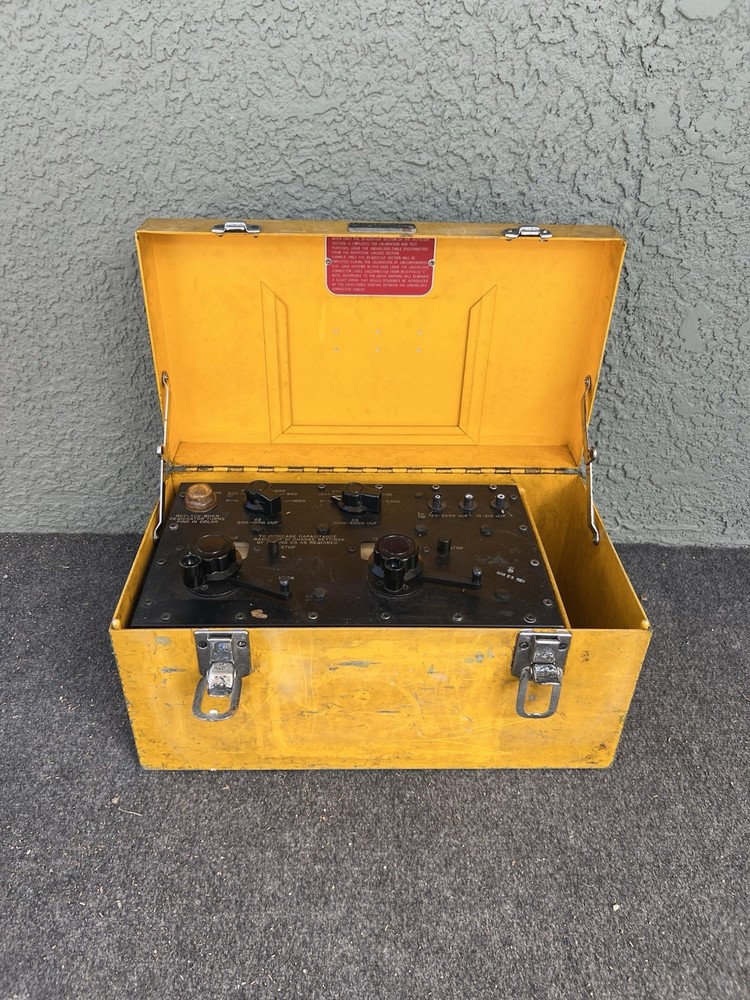 TTU-68/E AIRCRAFT/HELICOPTER FUEL SYSTEM CAPACITANCE TEST SET