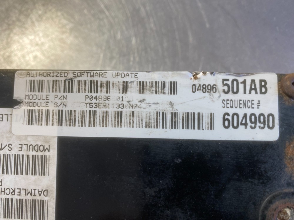 2001-2004 Chrysler 300M Computer Engine Control Unit Module P04896501ab