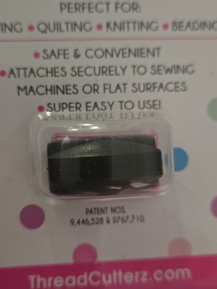 Ceramic Flat Mountable Quick Thread Yarn And Embroidery Floss Cutter Black