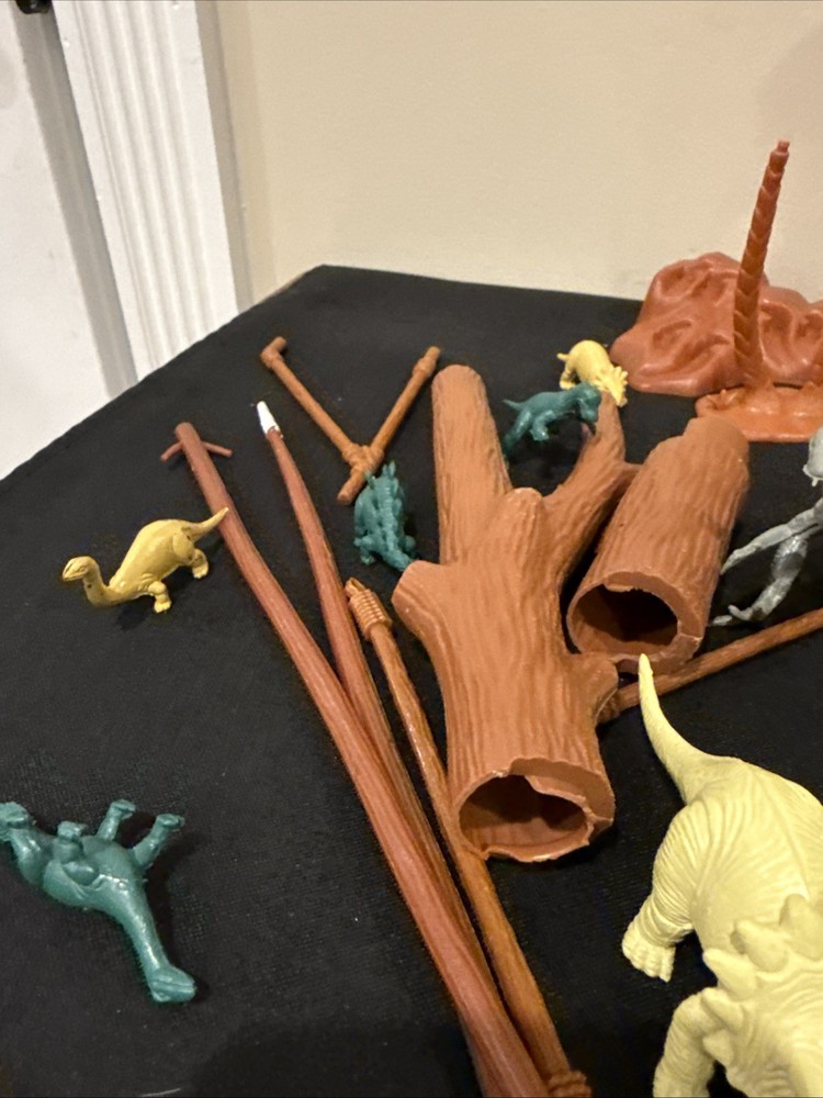 Dinosaur Approximately 37 Figures Plus Trees ( Missing Parts) READ
