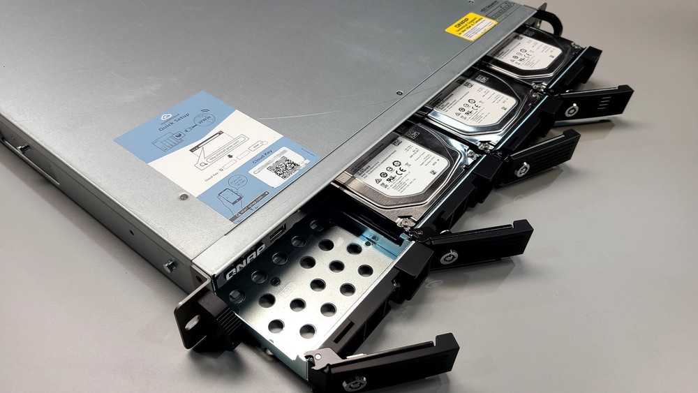 QNAP, TS-431U, Disk Array w/ 6TB Data Storage Systems 4-bay 1U iSCSI NAS