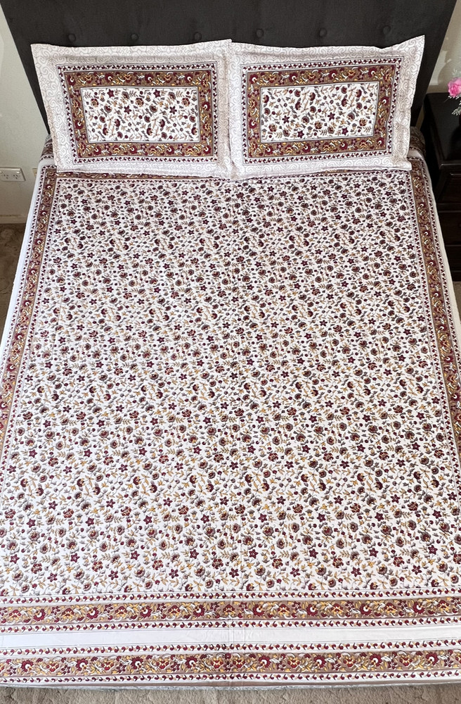 Cotton bed sheets