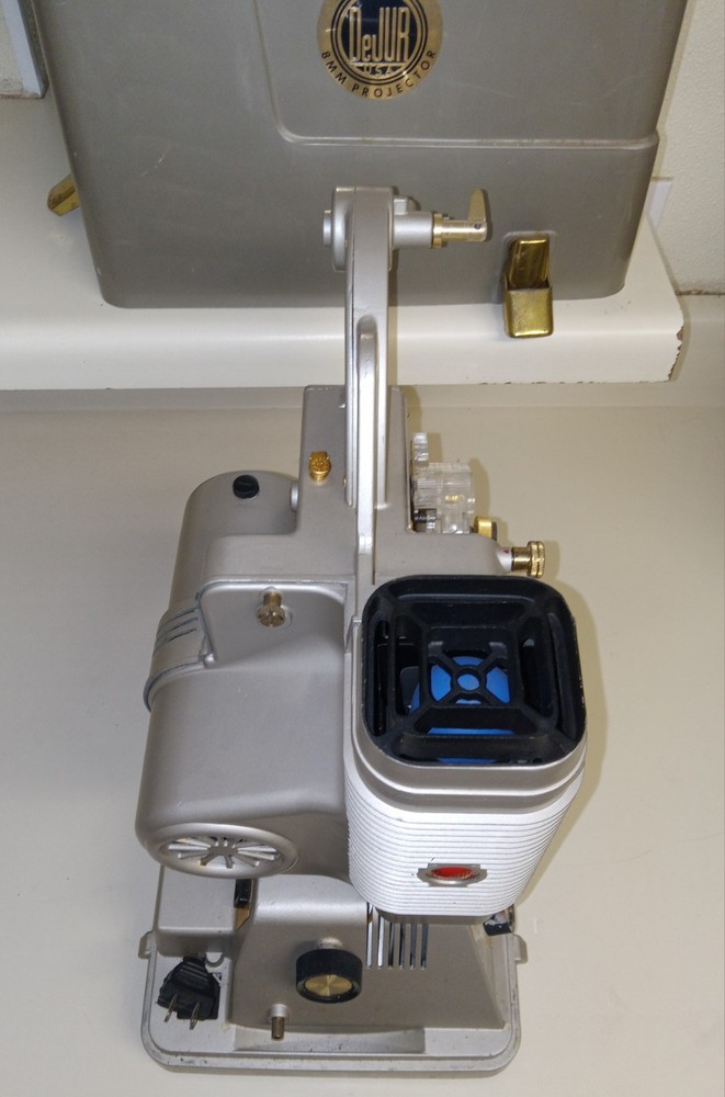 DeJur Automatic 8mm Projector.