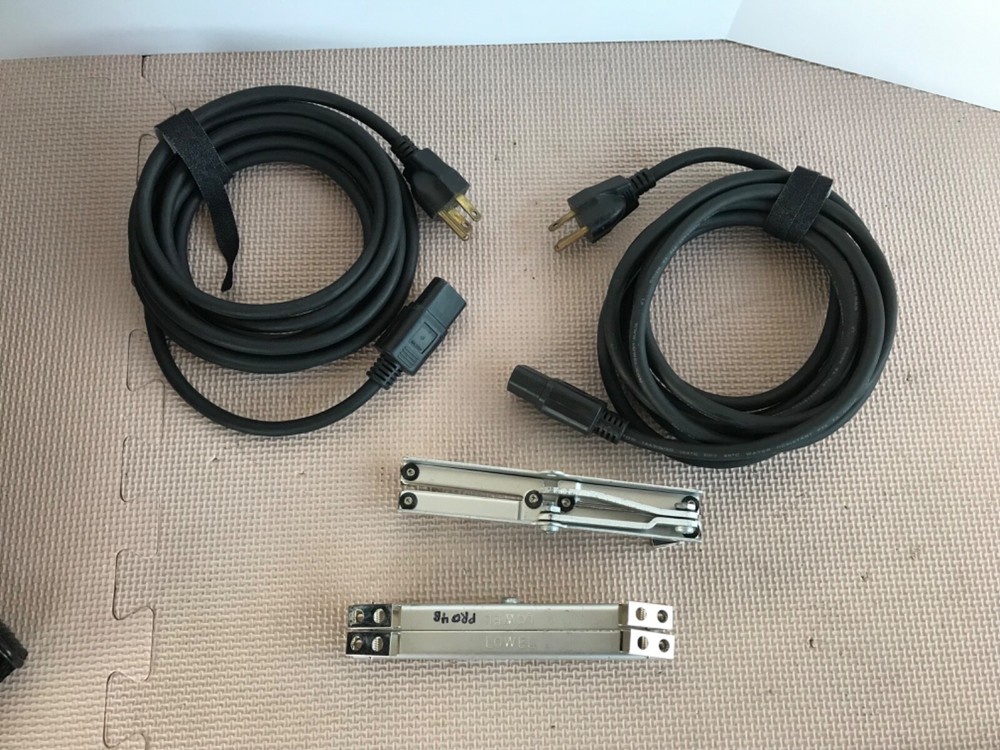 Lowel Pro Photography Lighting Kit