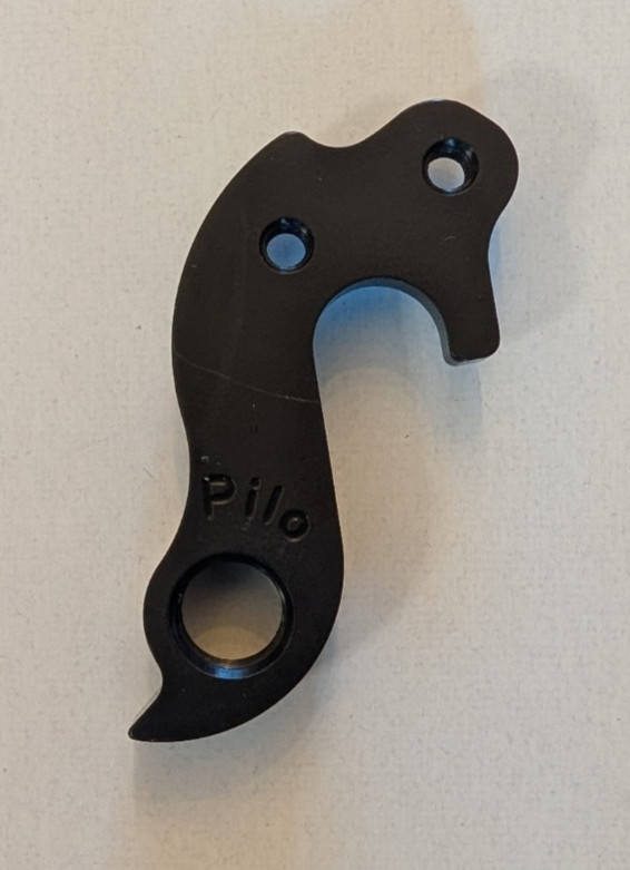 Pilo D632 Derailleur Hanger for Cube