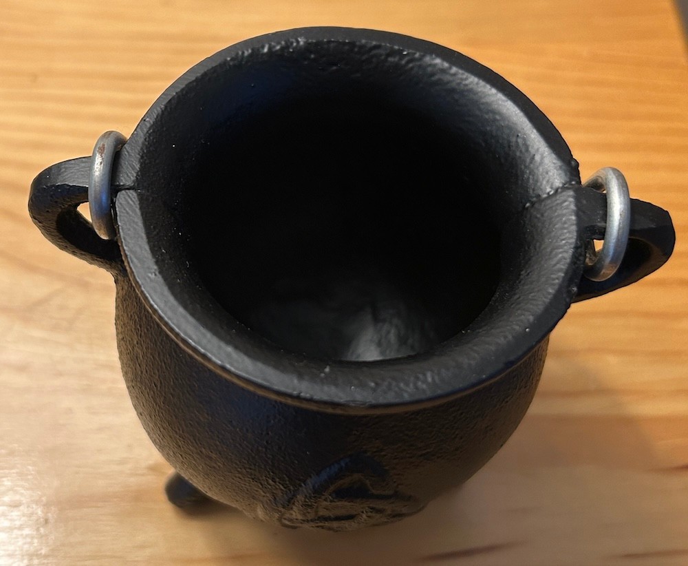 Small Triquetra Cast Iron Cauldron for Rituals, Spells, Incense!