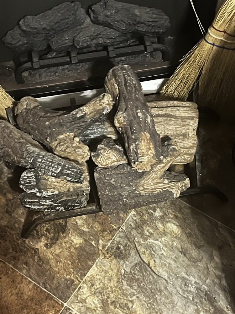 ceramic log gas fireplace insert