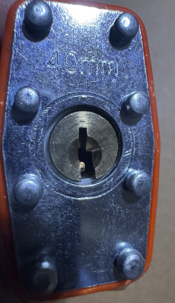 Lock Laminated keyed Padlock (1-9/16", 40mm), Keyed Alike, Long Shackle