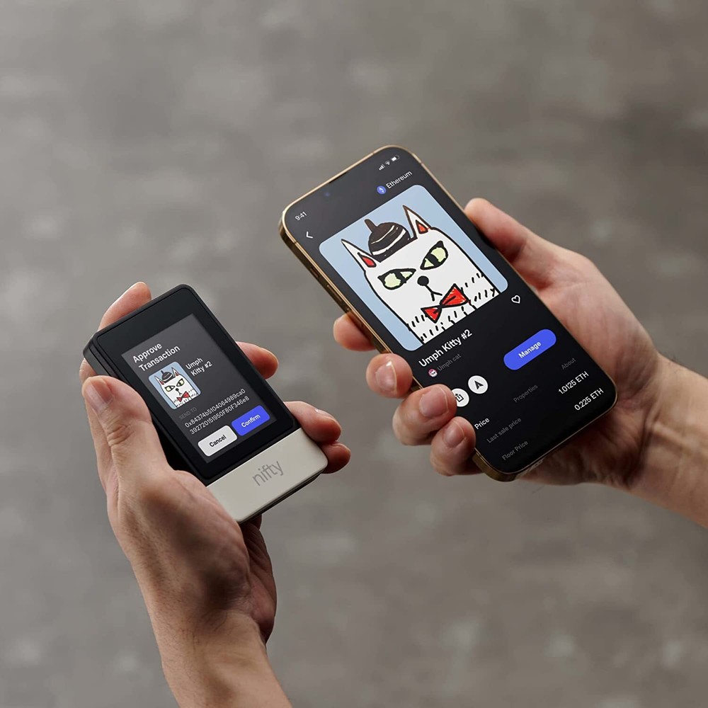 SecuX Nifty Dedicated Gallery Hardware Wallet with Bluetooth