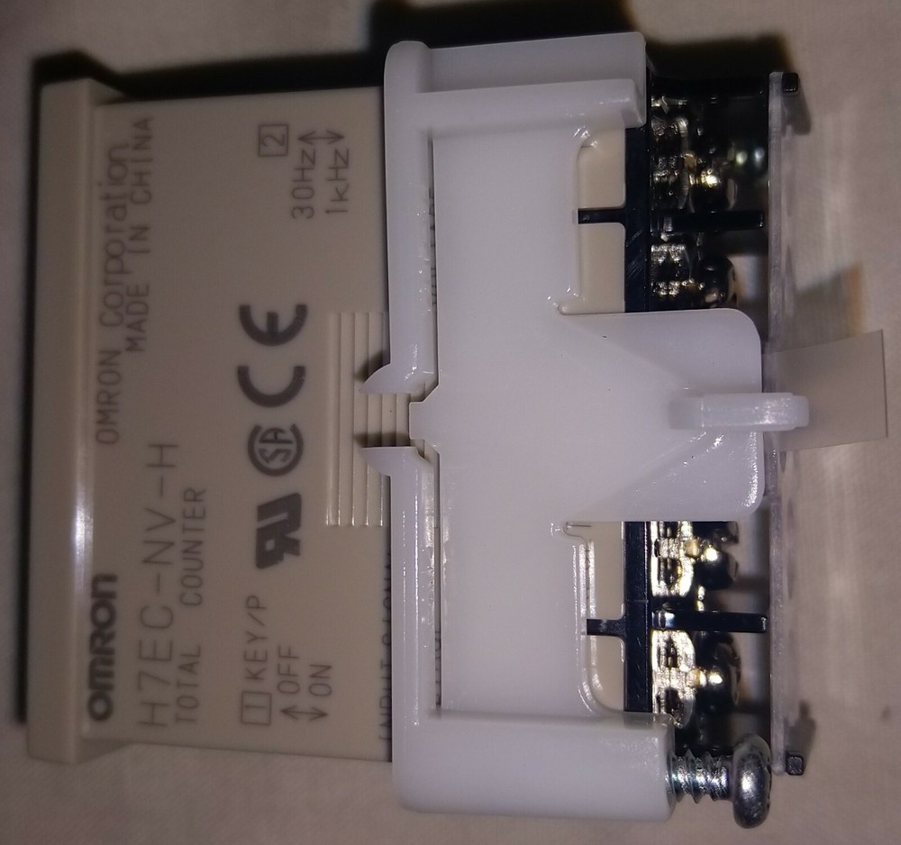 Omron H7EC-NV-H TOTAL COUNTER LCD 8 CHAR PANEL MOUNT