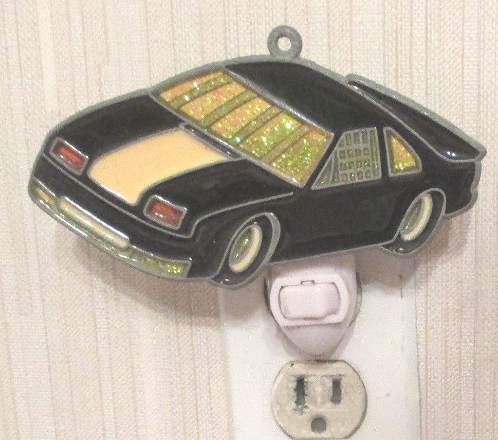 BLACK RACE CAR NIGHTLIGHT (CAR SUNCATCHER NIGHTLIGHT)