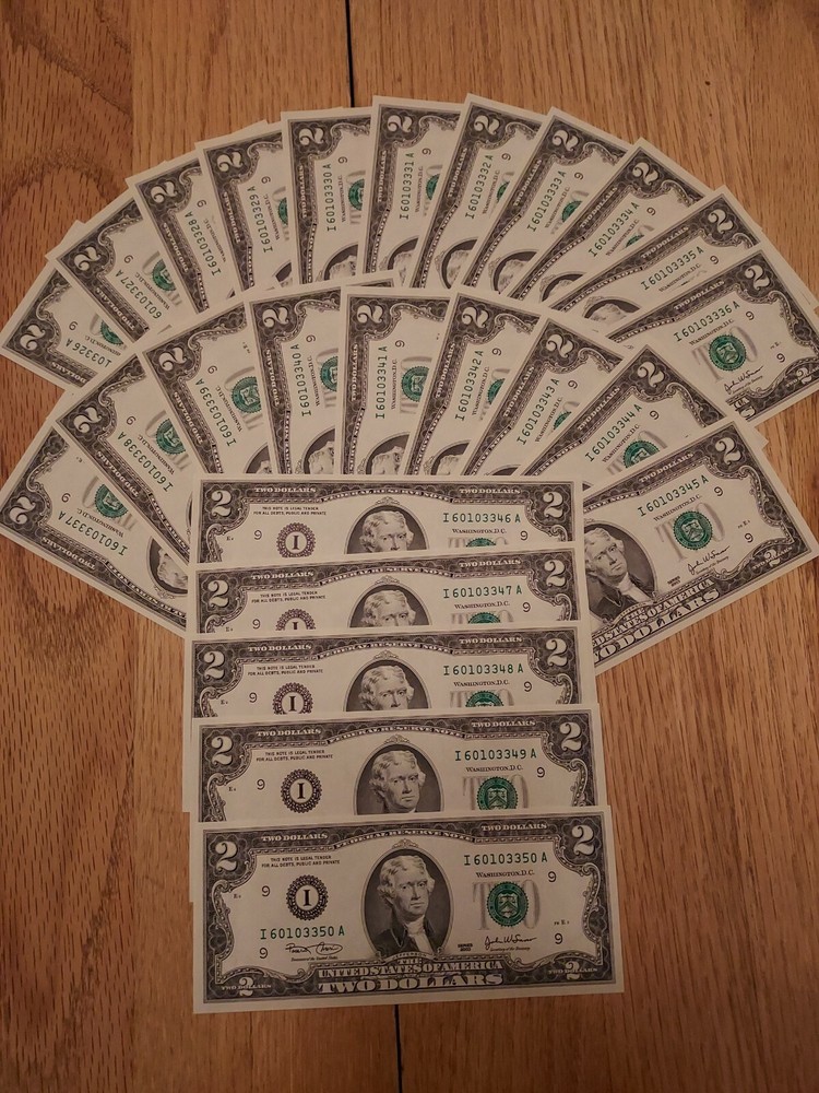 2003 (1) Two Dollar Bill $2 Note (Minneapolis) UNC No Folds + Sequential