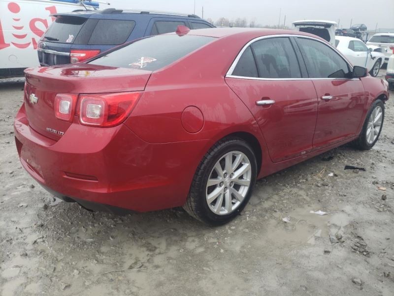 MALIBU 2013 High Mounted Stop Light 621762