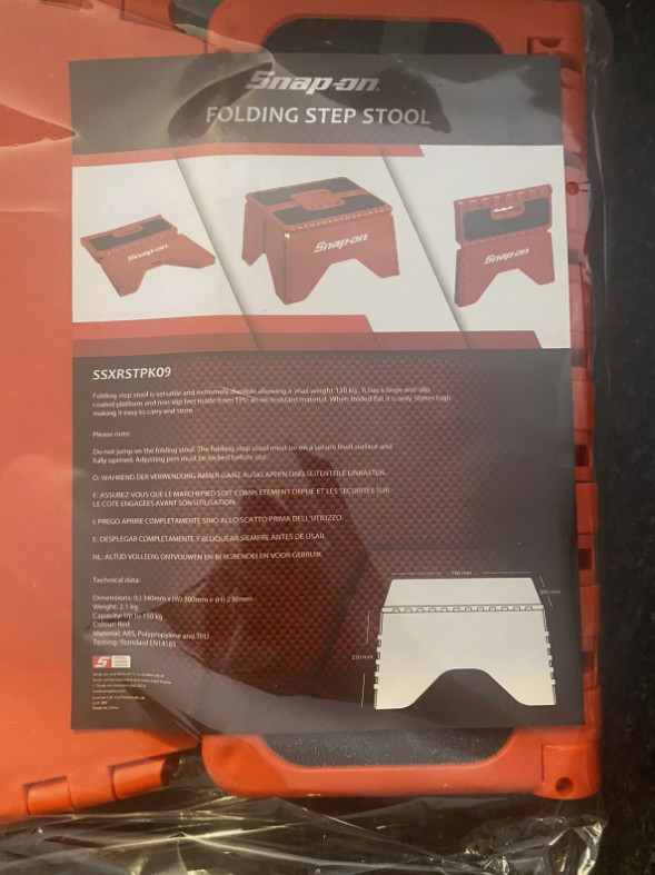 Snap On Tools Orange Folding Step Stool for Workshop Garage SSXRSTPK09