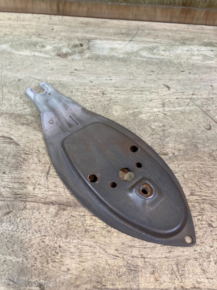 Coleman 609 Gas Iron - Heat Shield Plate