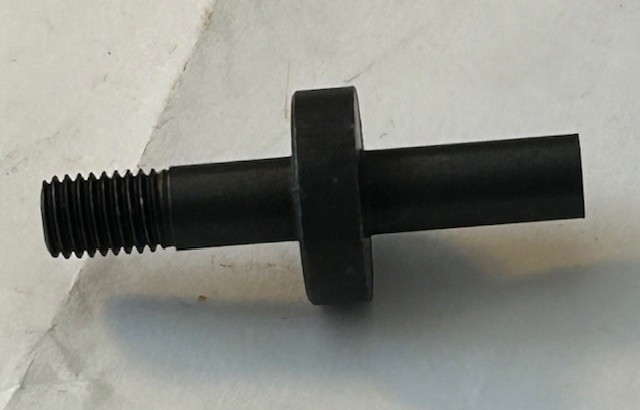 552130 Stud Kicker