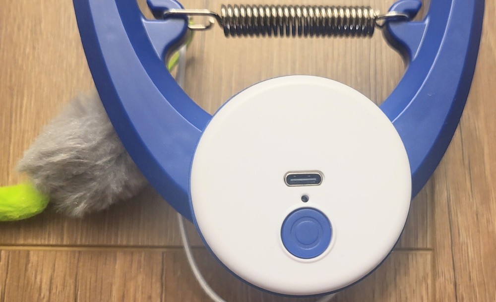 Crazy Up-down Interactive Cat Toy With USB charging Cable👈SDP 👈