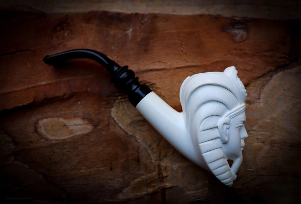Pharaoh Patterned Block Meerschaum Pipe With Leather Case- Astaş Meerschaum