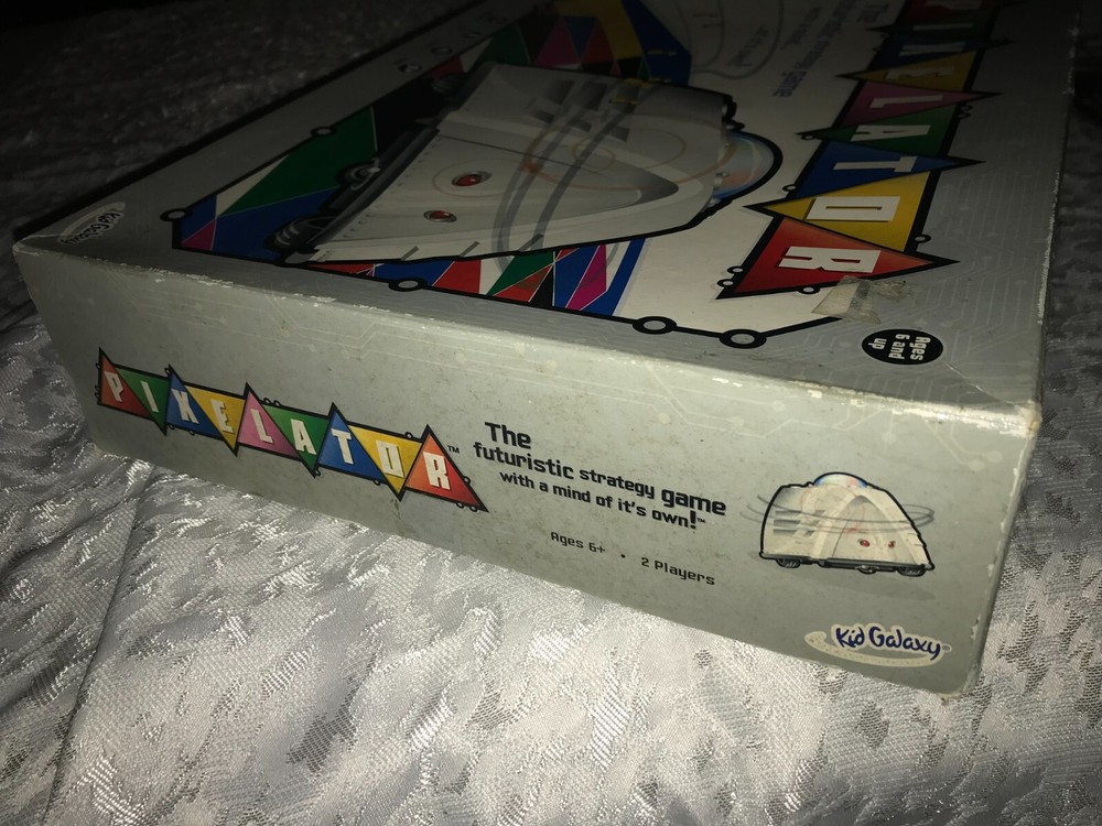 NOS Rare HTF 2006 Kid Galaxy PIXELATOR Strategy BOARD GAME Complete WORKS GREAT!