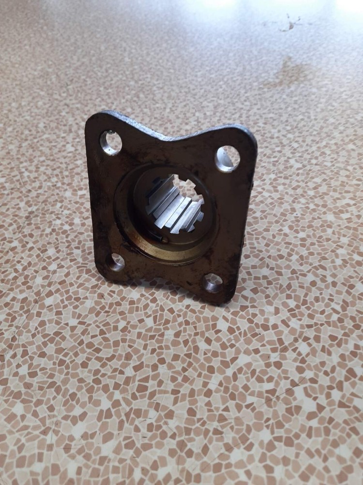 NOS DODGE M37 M43 TRANSFERCASE FLANGE 7373705