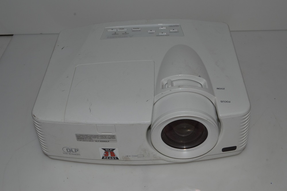 ^^ Mitsubishi WD720U Projector - 2326 HOURS (LPX70)