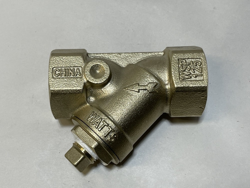 WATTS Threaded Y-Strainer Valve 1-1/4" NSF-61-G