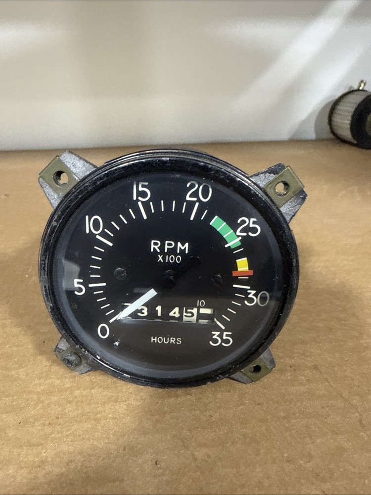 Aircraft tachometer