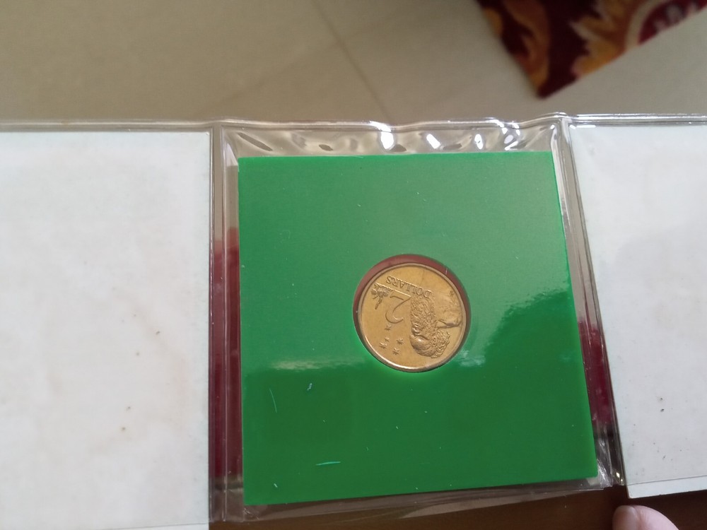 Australia Last 2$ Notes And First 2$ Coin