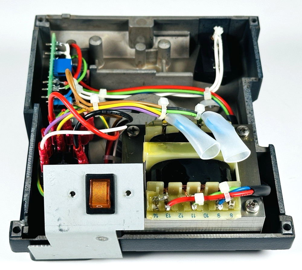 Leica DMIL Inverted Microscope Power Supply/Transformer Unit with Power Switch