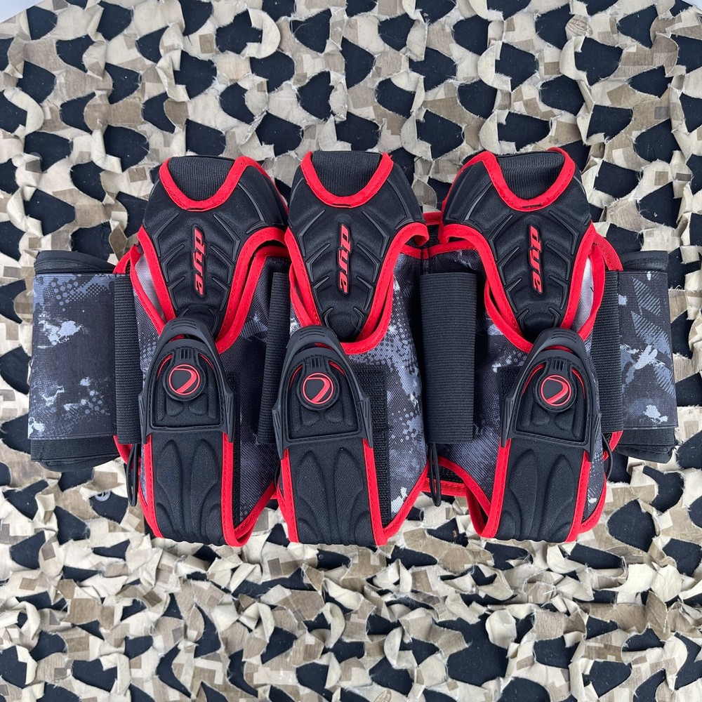 NEW DYE Assault Pack Harness 3+4 - Red DyeCam