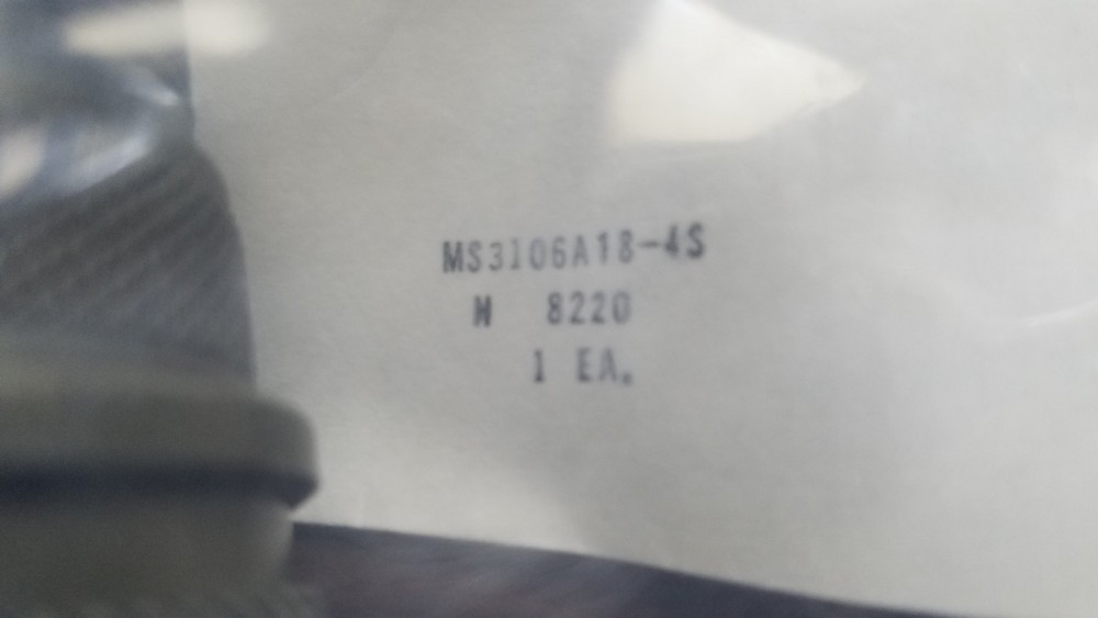 AMPHENOL MIL Spec Circular Connector MS3106A 18 4S 4 pin