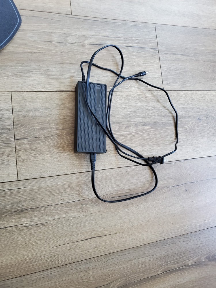 Tynee Mini Electric Skateboard. Tynee Stinger a very powerful Mini Board