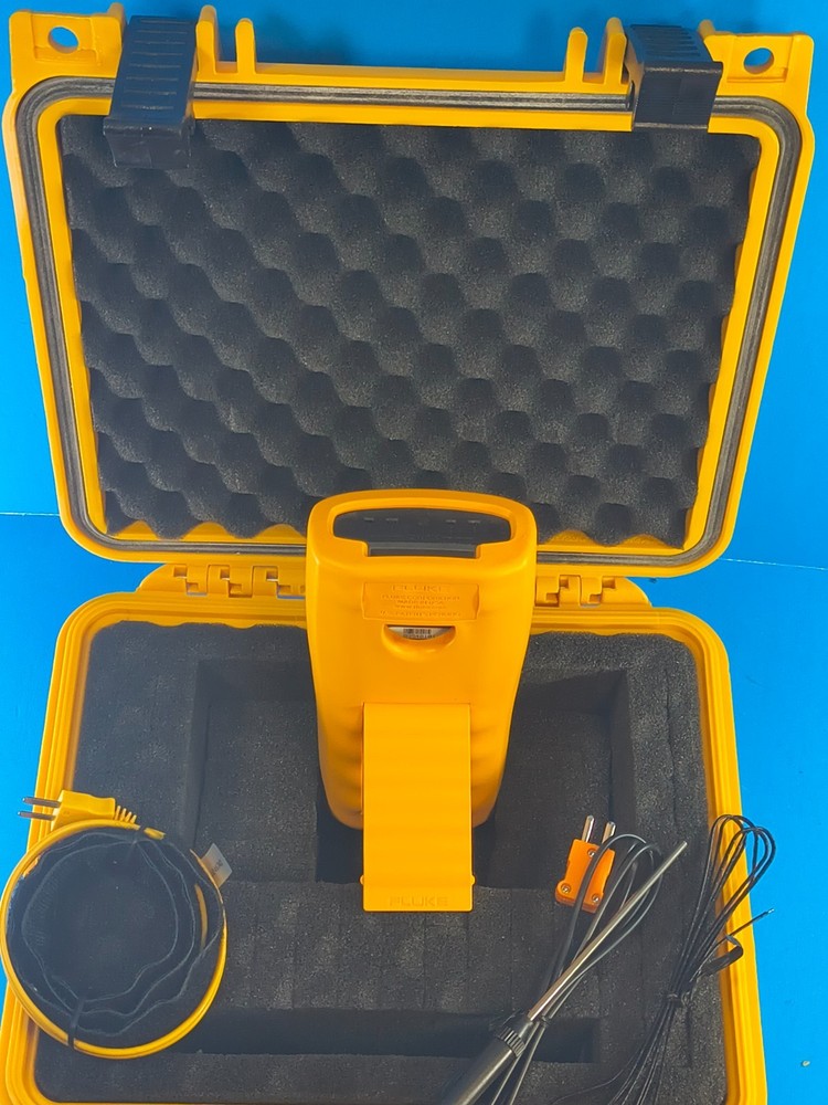 Fluke 52 II Thermocouple Thermometer Meter