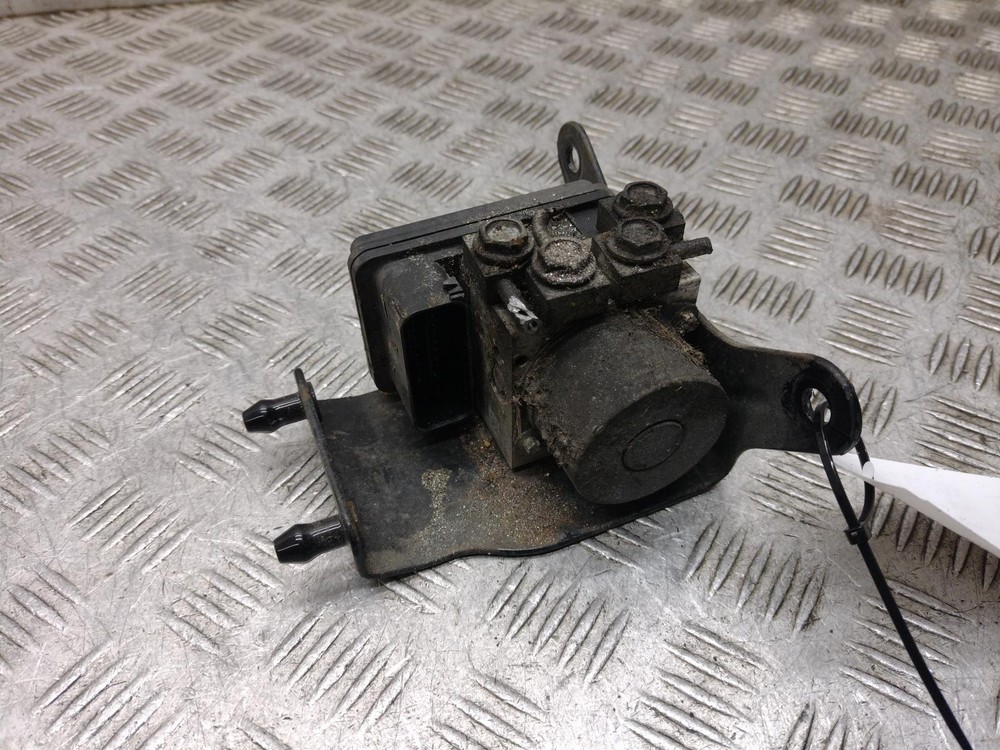 2018 HARLEY DAVIDSON XL 883 L SUPERLOW 17 ABS Pump