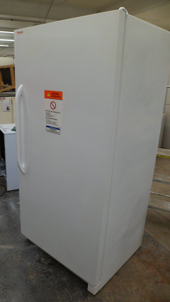 Thermo Scientific Model 20LREETSA Commercial Refrigerator 20 CU FT