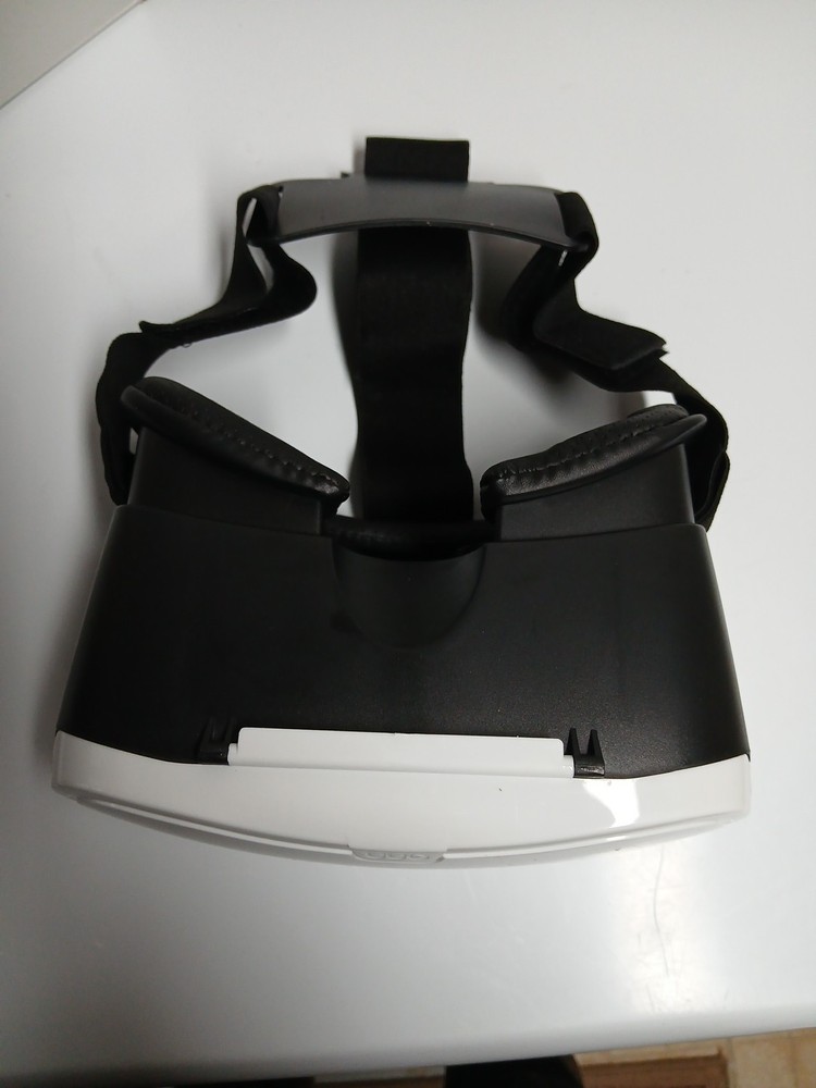 ONN Virtual Reality SmartPhone Headset - Red