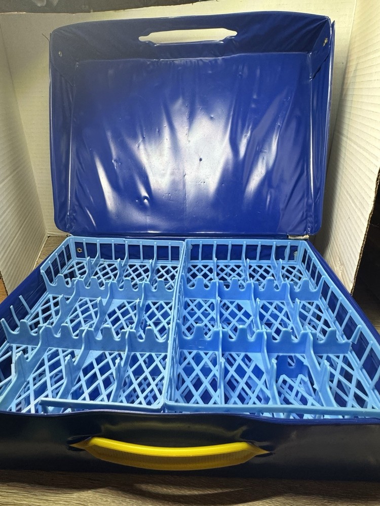 Vintage 48 Car Carry Case