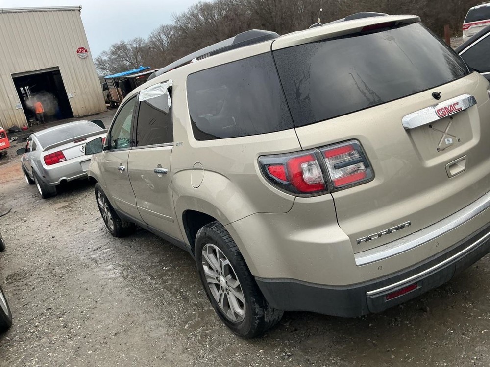ACADIA 2015 Glove Box 4975277