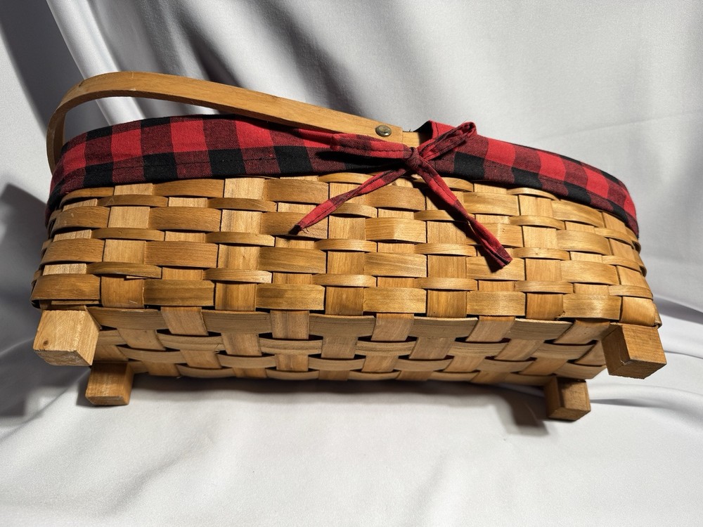 Red Shed chair basket with liner