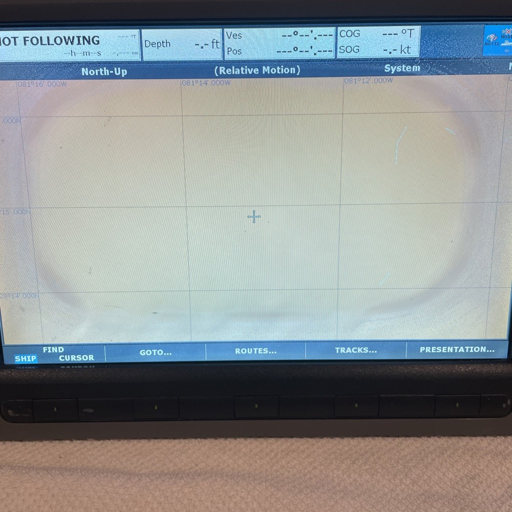 RAYMARINE C140W E62115 Wide 14" MFD FishFinder Radar GPS Chartplotter Display
