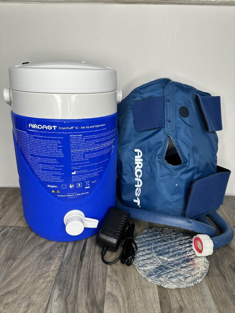 Cryo/Cuff Cryocuff Cooler Therapy Motorized IC Compression Knee Medium Size
