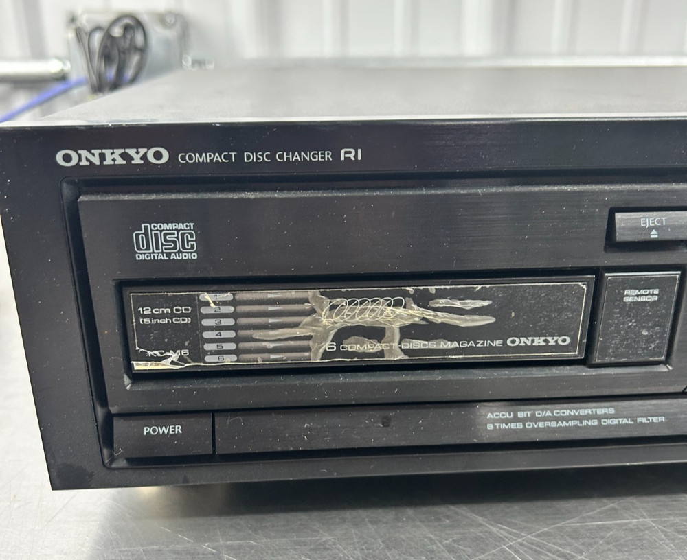 Onkyo DX-C300 CD 6 Multi Compact Disc Changer Pre-Owned